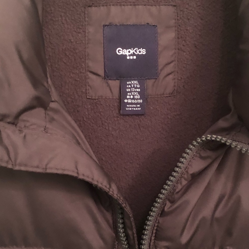 GAP boys puffer down vest - Picture 5 of 7